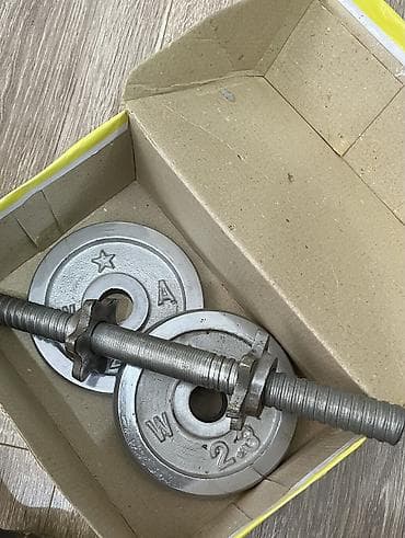 Другое для спорта и отдыха: Разборная металлическая гантеля 6 кг. Чугунные блины 2×2.5 кг — 1