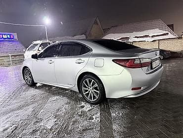 ct 200h: Lexus ES: 2017 г., Автомат, Гибрид, Седан — 4