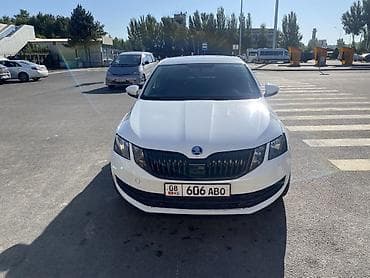 Skoda Octavia: 2017 г., 1.6 л, Механика, Бензин, Седан
