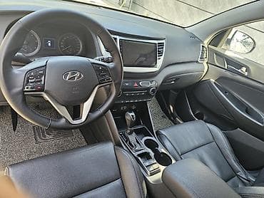 santa fe: Hyundai Tucson: 2018 г., 2 л, Автомат, Дизель, Кроссовер — 5