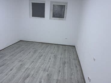 дом уй: Сдается полуподвальное помещение под офис,можно под бизнес. Район — 1