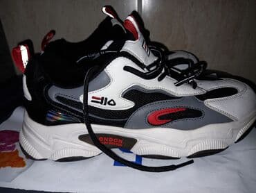 nike react: Мужские кроссовки, 42, Fila, Б/у, цвет - Белый, Самовывоз — 1