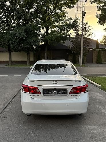 тиволи машина: Lexus ES: 2010 г., 3.5 л, Автомат, Газ, Седан — 4