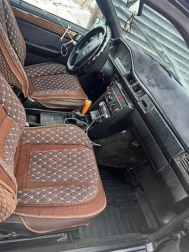 ауди а6 с4 1: Mercedes-Benz W124: 1992 г., 2.2 л, Кол менен иштөөчү, Бензин, Купе — 2