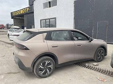 subaru crostek: Changan Qiyuan Q05: 2025 г., Электромобиль, Кроссовер — 2