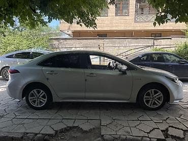 corolla runx: Toyota Levin: 2020 г., 1.8 л, Гибрид, Седан — 2