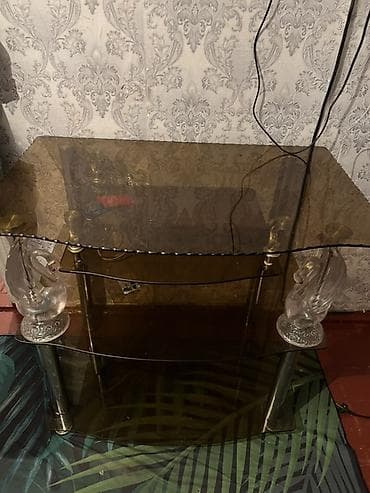 настольные электронные часы: Тумба и подставка для телевизора, Б/у, Напольная, Стекло, Самовывоз — 1