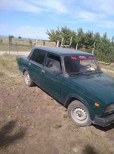lada 2101: ВАЗ (ЛАДА) 2107: 2006 г., Механика, Бензин, Седан — 3