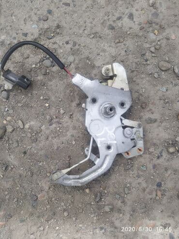 реставрация бронированных дверей: Mitsubishi Delica / SpaseGear Замок дверной сдвижный, Мицубиси Делика — 1