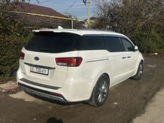 расрочка машина бишкек: Kia Carnival: 2017 г., 2.2 л, Автомат, Дизель, Минивэн — 4