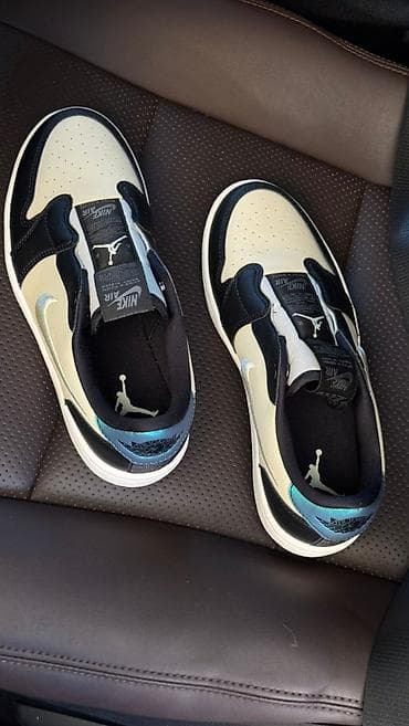 jordan 1 low: Кроссовки Nike Air Jordan 1 Low (без шнурков, слайп-версия) - Силуэт — 2