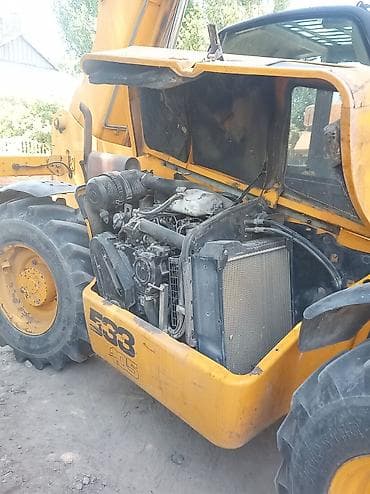 х5 м: Погрузчик, JCB, 2003 г., Колесный, Фронтальный — 10