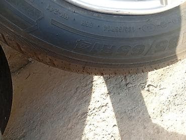 Шиналар жана дисктер: Дөңгөлөктөр монтажда 185 / 65 / R 14, Жай, Колдонулган, Комплект, Жеңил унаалар, Куйма, тешиктери - 4 — 2