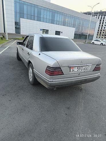 sprinter 4 4: Mercedes-Benz W124: 1993 г., Механика, Дизель, Седан — 1