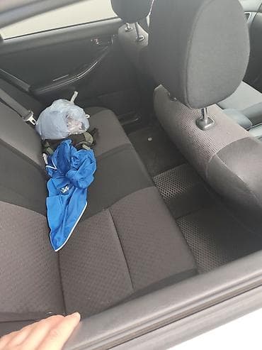 Продажа авто: Toyota Allex: 2003 г., 1.5 л, Автомат, Бензин, Хэтчбэк — 6