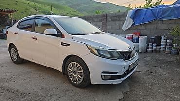 Kia Rio: 2016 г., 1.6 л, Автомат, Бензин, Седан