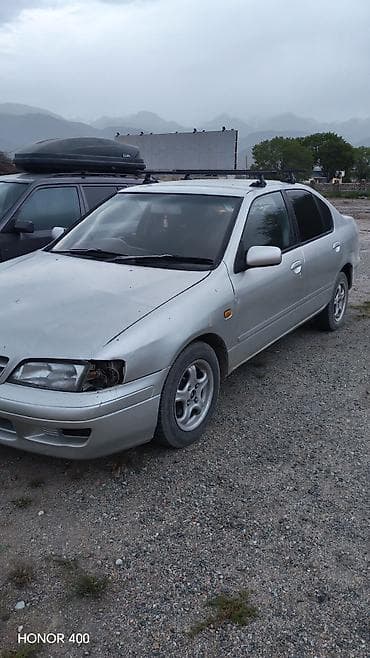 Продажа авто: Nissan Primera: 1996 г., Бензин, Седан — 4