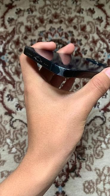 midnight: IPhone 13, Midnight — 3