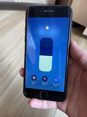 blackview bv2000: IPhone 8, Б/у, 64 ГБ, Черный, Защитное стекло, 83 % — 4