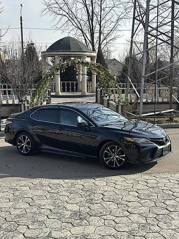 corolla s: Toyota Camry: 2019 г., 2.5 л, Автомат, Бензин, Седан — 3