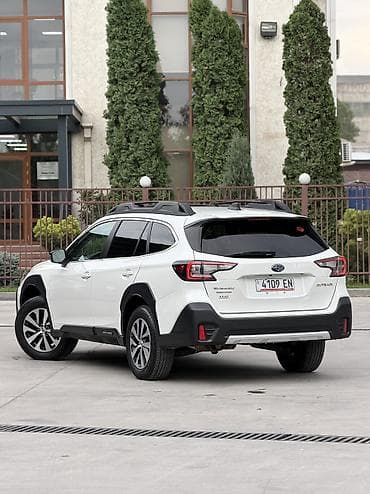 Subaru Outback: 2023 г., 2.5 л, Автомат, Бензин, Кроссовер — 2