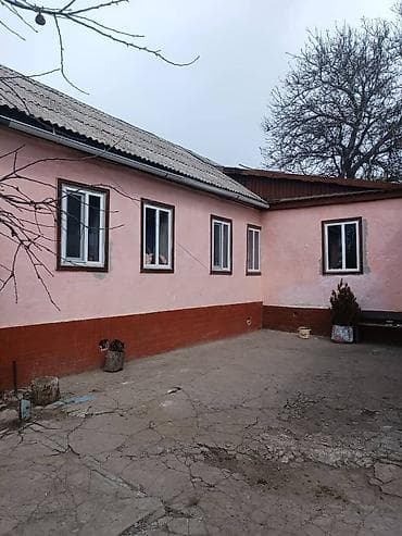 студия комната: Дом с большим участком и хозяйственными постройками - Жилой дом с — 2