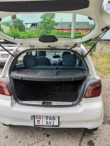 Toyota Vitz: 2000 г., 1 л, Автомат, Бензин, Хетчбек — 8