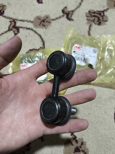 Детали ходовой части: Стойка стабилизатора Hyundai Оригинал — 1