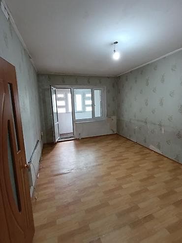 Квартиры: 1 комната, 40 м², 106 серия улучшенная, 7 этаж, Старый ремонт — 1