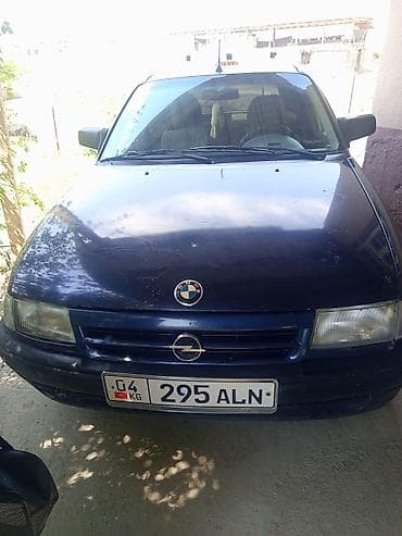 full construction: Opel Astra: 1992 г., Механика, Бензин, Хэтчбэк — 3