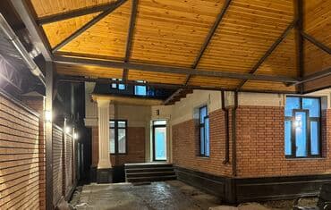 куплю дом под офис: 2020 гп кирпичный,3 фазы, центр канализация, газовое отопление, 2 сан — 3