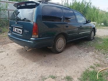 terrano 2: Nissan Primera: 1996 г., 1.6 л, Механика, Бензин, Универсал — 5