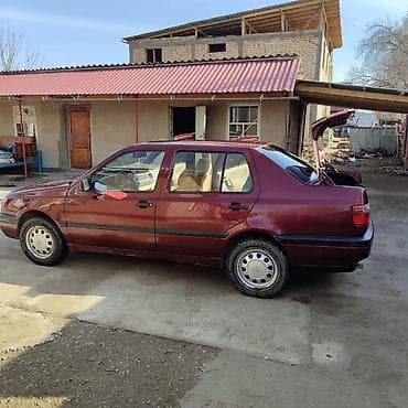 bmw e36: Volkswagen Vento: 1992 г., 1.8 л, Седан — 5