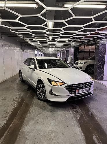 Hyundai Sonata: 2019 г., 2 л, Автомат, Газ, Седан