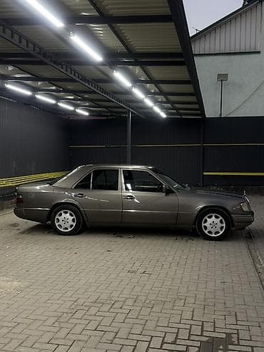 митсубиси спайс стар: Mercedes-Benz W124: 1991 г., 2.3 л, Автомат, Бензин, Седан — 3