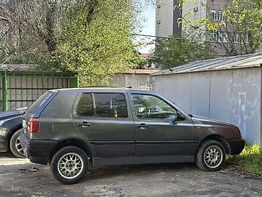 голыф 2: Volkswagen Golf: 1992 г., 1.8 л, Ручные, Бензин, Хэтчбэк — 5
