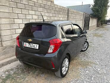 купить скутер 150 кубов: Chevrolet Spark: 2018 г., Хэтчбэк — 3