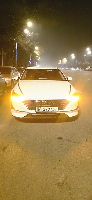 Hyundai Sonata: 2019 г., 2 л, Автомат, Бензин, Седан