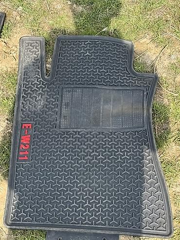 Инструменты для авто: Резиновые Полики Для салона Mercedes-Benz, цвет - Черный — 2