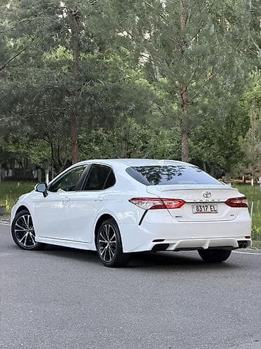 вент выход: Toyota Camry: 2019 г., 2.5 л, Автомат, Бензин, Седан — 2
