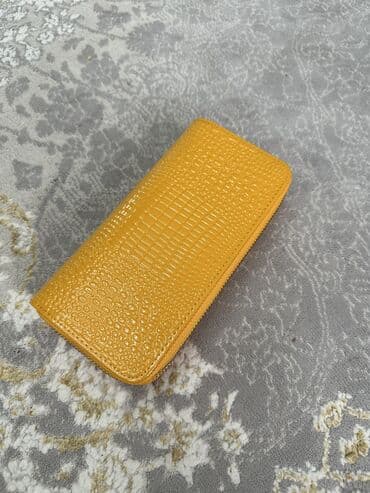 Распродажа!!! Сумки по 200 и кошелек 200 at lalafo.kg Распродажа!!! Сумки по 200 и кошелек 200