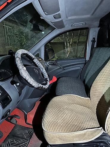Унаа: Жеңил жүк ташуучу унаа, Mercedes-Benz, Стандарт, 1,5 т, Колдонулган — 7