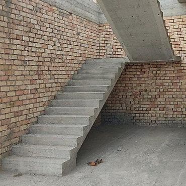 щебень декоративный: Бетонная лестница Наружные, Форма лестницы: Много-маршевая — 10