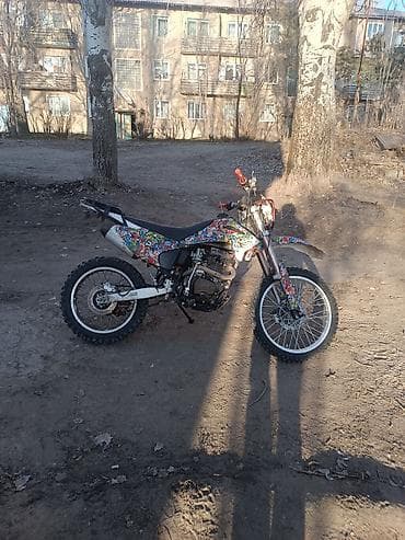 Эндуро Zongshen, 250 куб. см, Бензин, Взрослый, Б/у at lalafo.kg Эндуро Zongshen, 250 куб. см, Бензин, Взрослый, Б/у