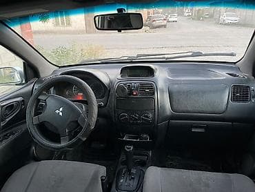 Продажа авто: Mitsubishi Space Star: 2003 г., Хэтчбэк — 5
