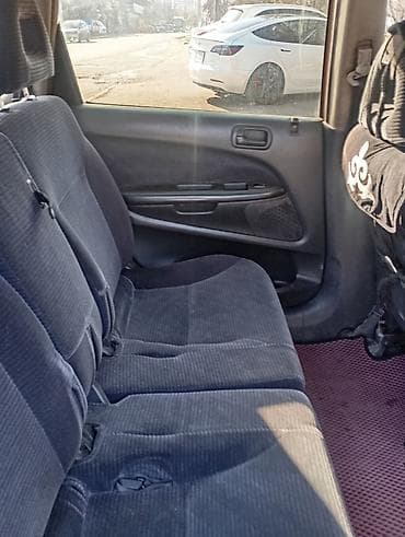 honda cvik: Honda Stream: 2003 г., 1.7 л, Механика, Бензин, Минивэн — 2