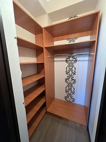 solutions third edition: Шифоньер, шкаф для одежды, Б/у, Прямой, ЛДСП — 2