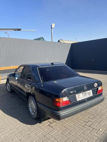 обмен авто с доплатой: Mercedes-Benz : 1986 г., 2.3 л, Автомат, Бензиновая, Седан — 6