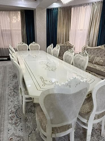 Стол и стул для зала, Б/у, Самовывоз, цвет - Белый