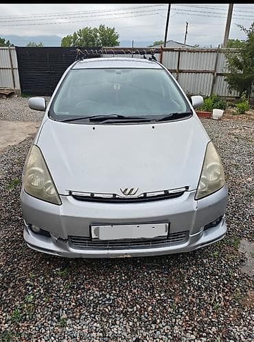 виша: Toyota WISH: 2003 г., Универсал — 5